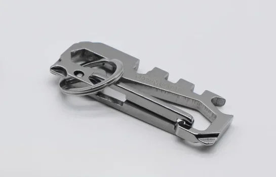 UM new outdoor camping tool keychain multi-functional keychain portable quick release buckle black camping style accessories